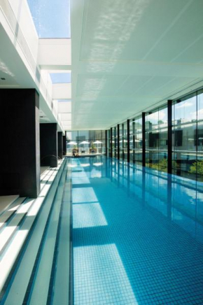 Отель Crown Promenade Melbourne  Мельбурн